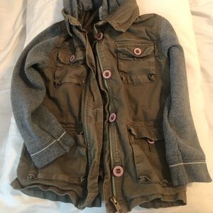 Girls Peek hoodie/jacket, size small (4/5).